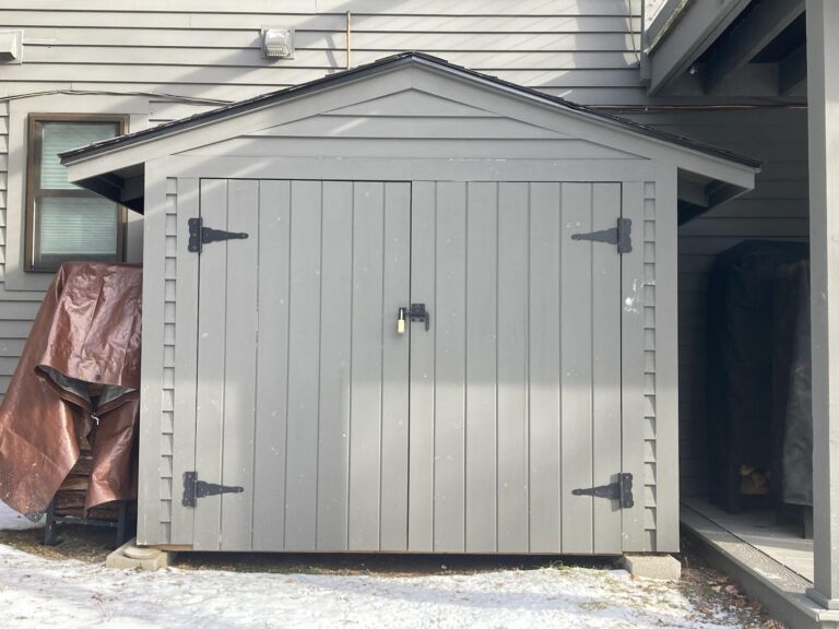 showing storage shed construction